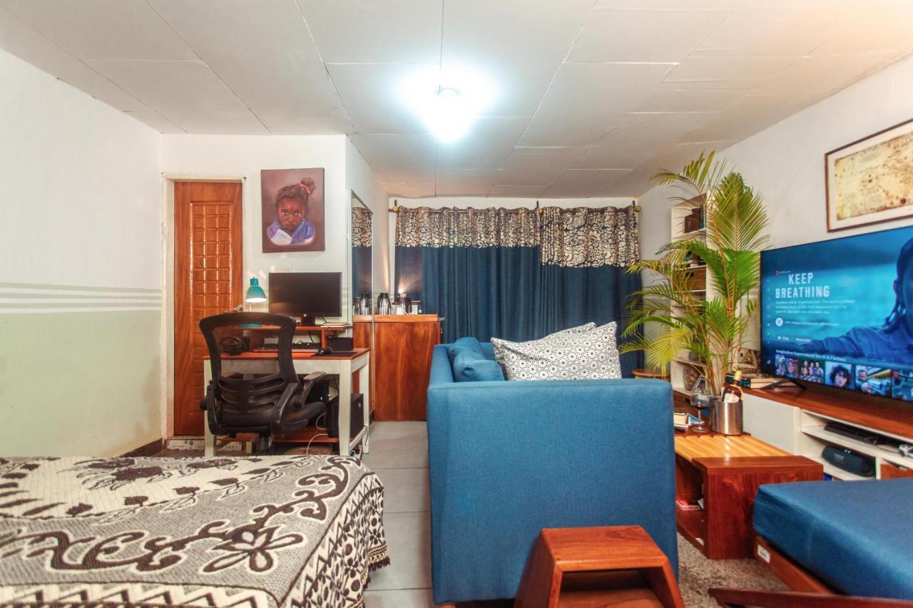 Bed and Breakfast Palm Springs Bed & Breakfast Limbe Zewnętrze zdjęcie