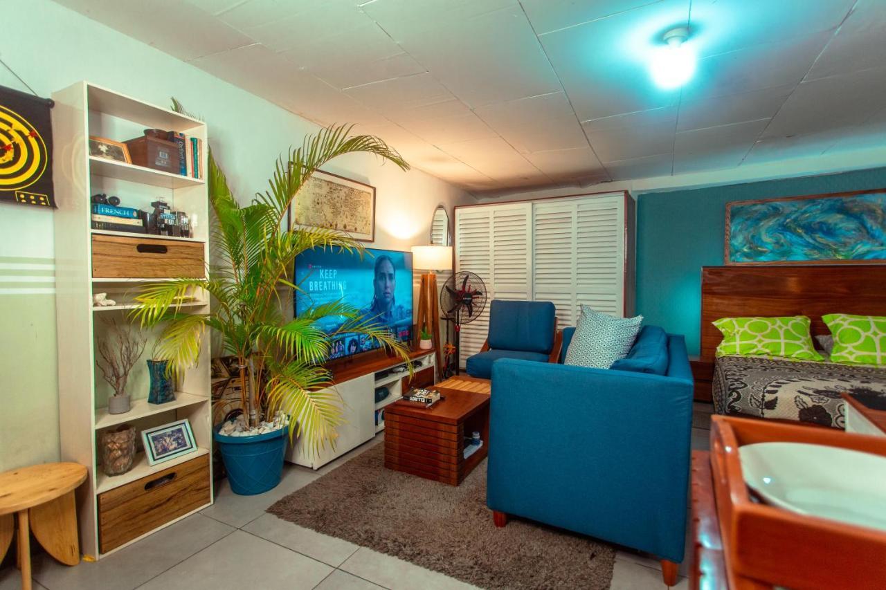 Bed and Breakfast Palm Springs Bed & Breakfast Limbe Zewnętrze zdjęcie